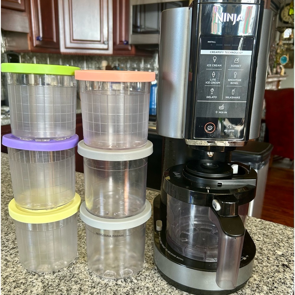 Ninja creamy and 6 ice cream tubs